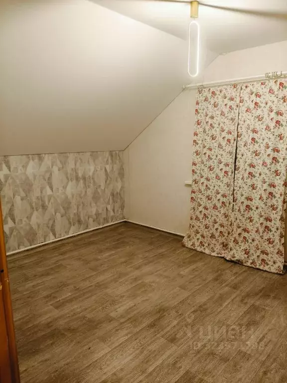 Дом в Саратовская область, Энгельс Новобазарная ул., 45 (65 м) - Фото 1