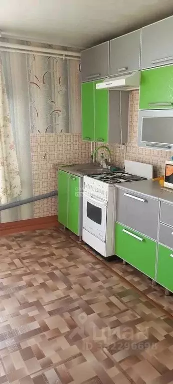 3-к кв. Вологодская область, с. Тарногский Городок ул. Советская, 6 ... - Фото 1