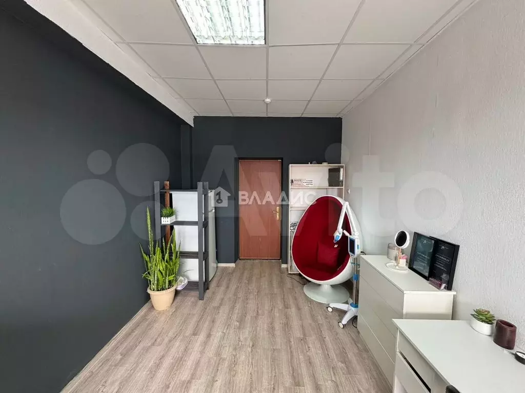 Продам офисное помещение, 16.4 м - Фото 1