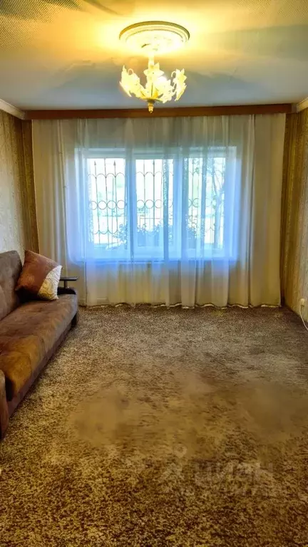 3-к кв. Омская область, Омск Порт-Артур мкр, ул. 22-я Марьяновская, 8 ... - Фото 0