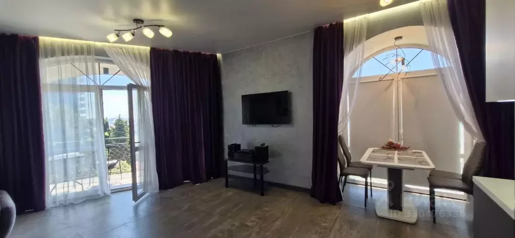1-к кв. Краснодарский край, Сочи Сухумское ш., 29А (37.0 м) - Фото 2
