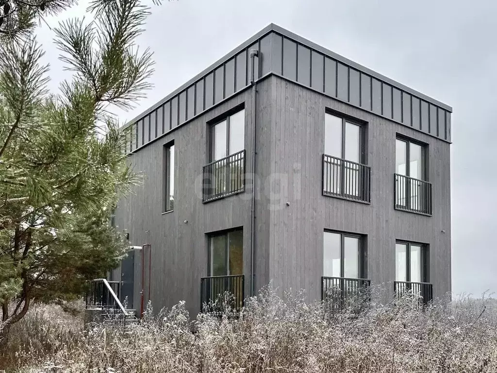 Дом в Тамбовская область, Сосновский муниципальный округ, д. Заречье ... - Фото 1