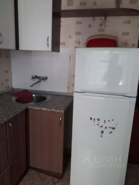 1-к кв. Удмуртия, Ижевск ул. Дзержинского, 39 (30.0 м) - Фото 0