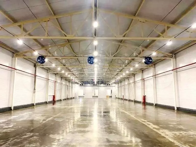 Аренда складского помещения 1500 м2 Красная Горка - Фото 0