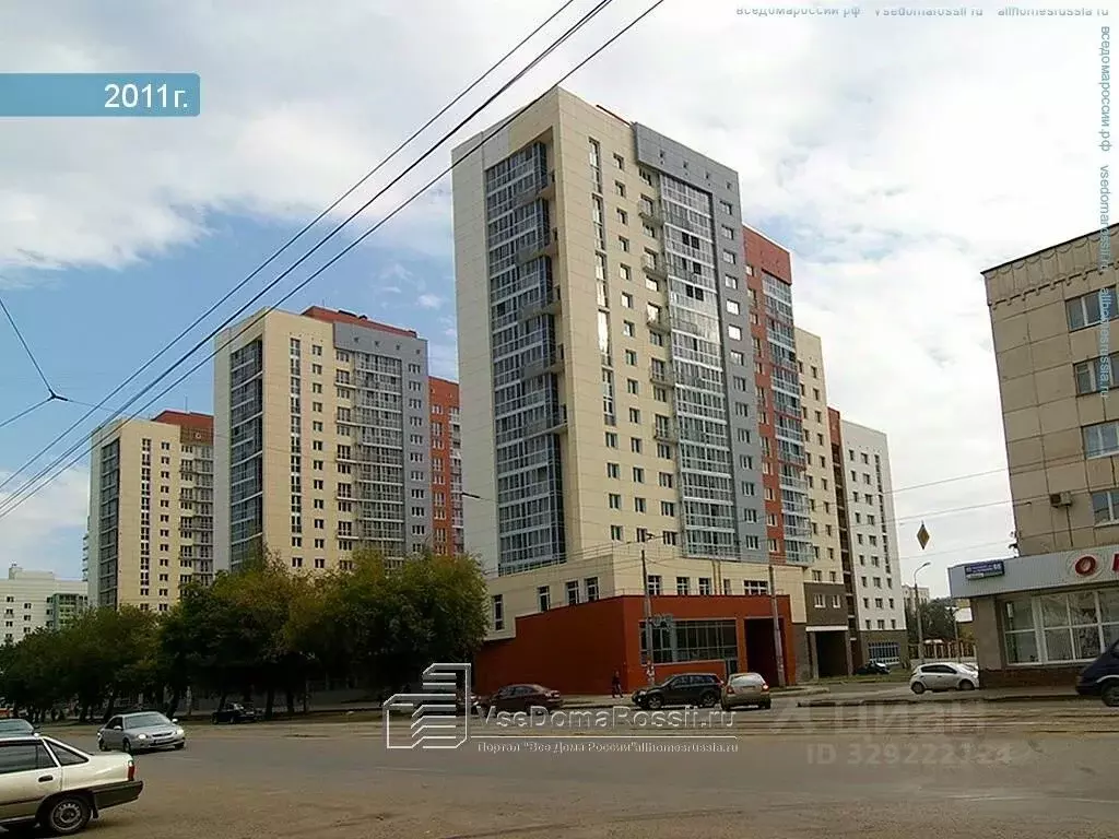 3-к кв. Башкортостан, Уфа Революционная ул., 68 (90.0 м) - Фото 0