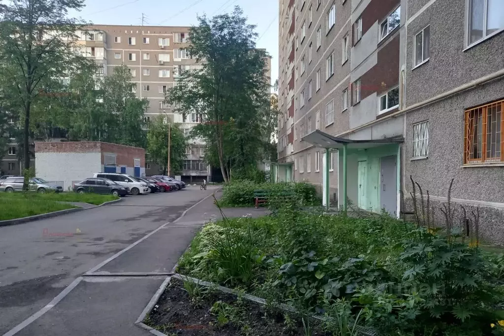3-к кв. Свердловская область, Екатеринбург ул. Софьи Перовской, 113 ... - Фото 0