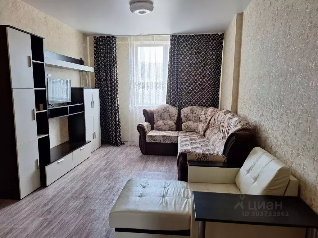 1-к кв. Крым, Симферополь ул. Батурина, 209 (42.0 м) - Фото 2