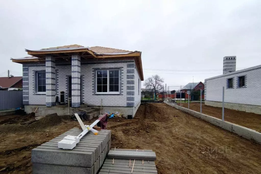 Дом в Краснодарский край, Славянск-на-Кубани ул. Щорса (90 м) - Фото 2