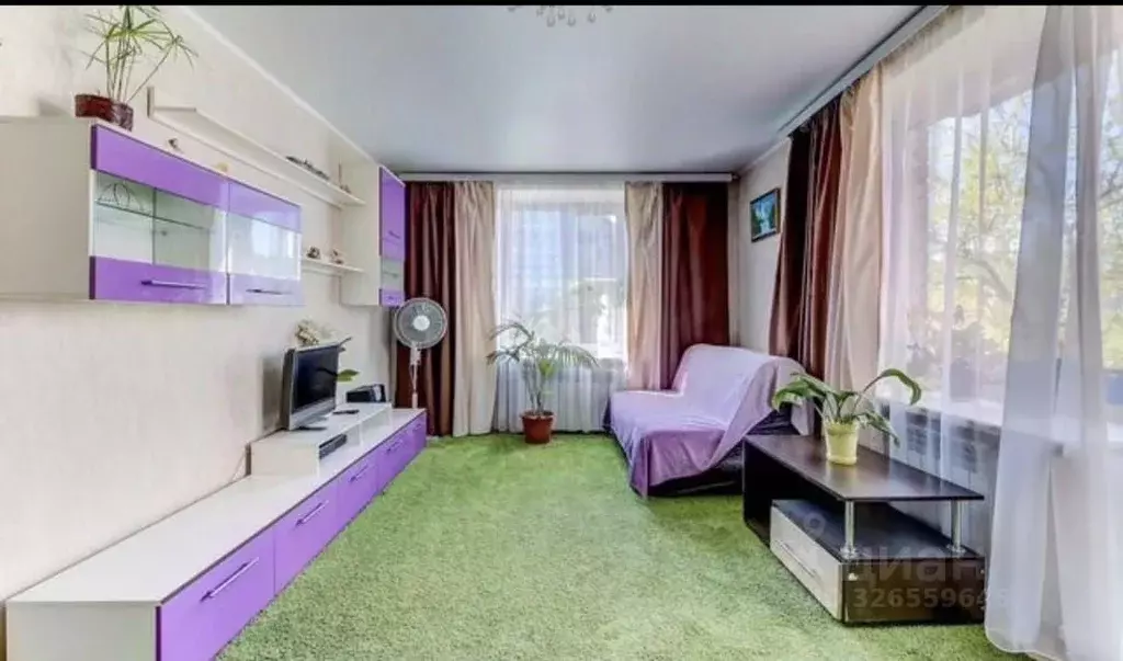 Комната Санкт-Петербург ул. Карпинского, 23К1 - Фото 1