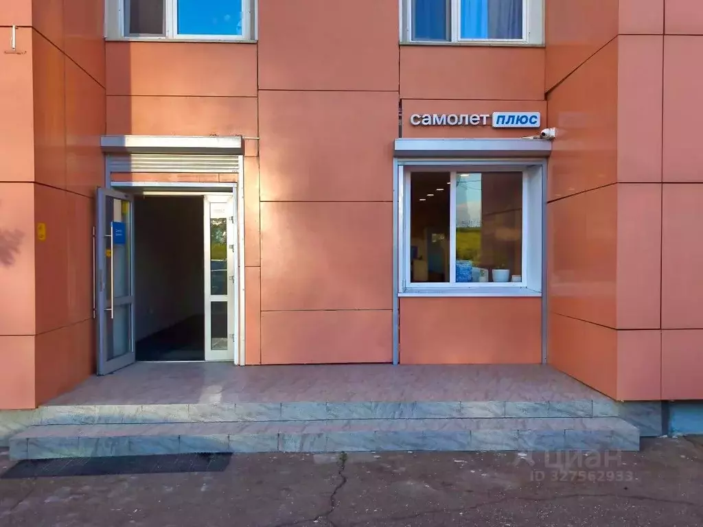 Помещение свободного назначения в Московская область, Красногорск бул. ... - Фото 1