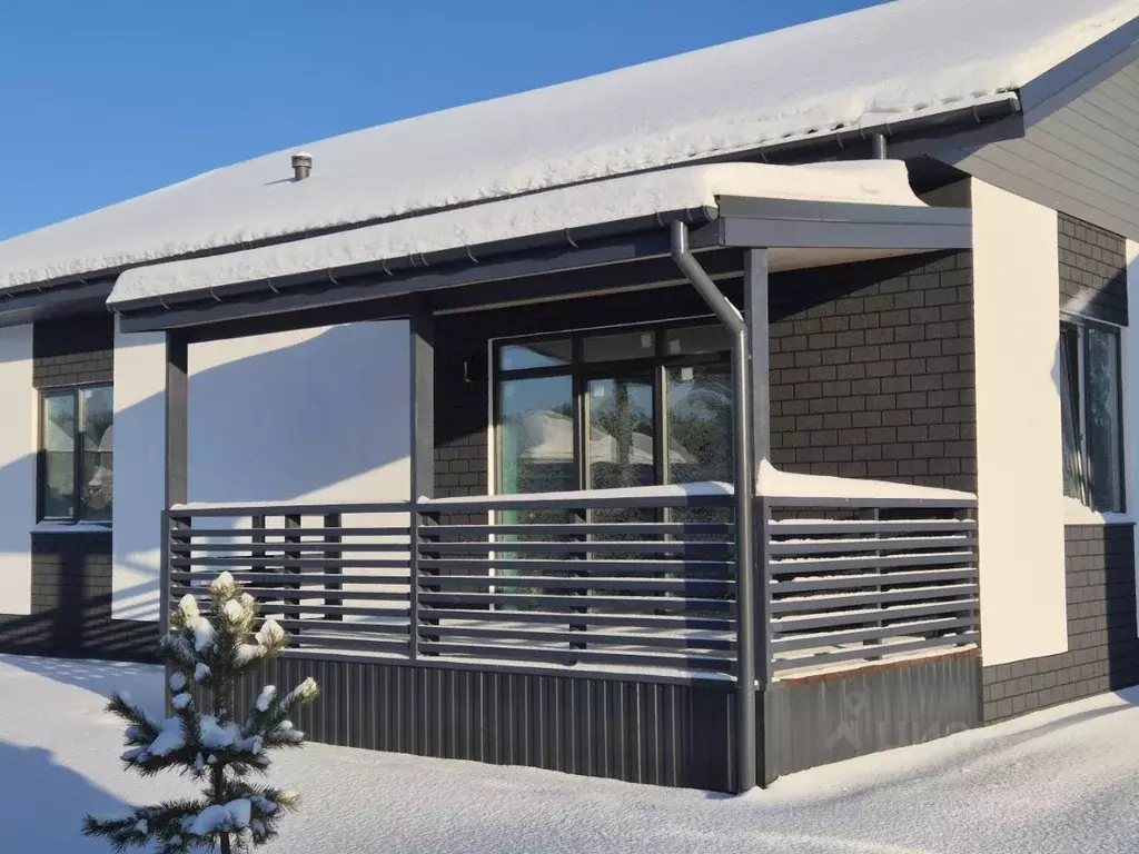 Дом в Свердловская область, Сысертский муниципальный округ, д. ... - Фото 1