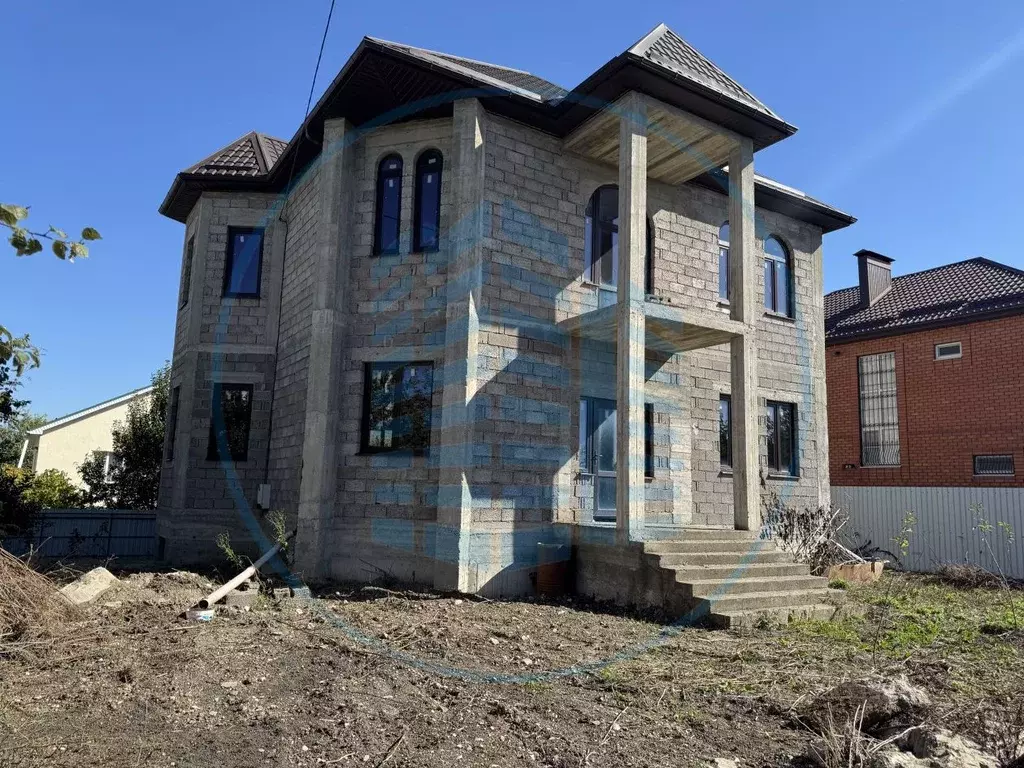 Дом в Ставропольский край, Ессентуки ул. Взлетная, 10 (273 м) - Фото 0