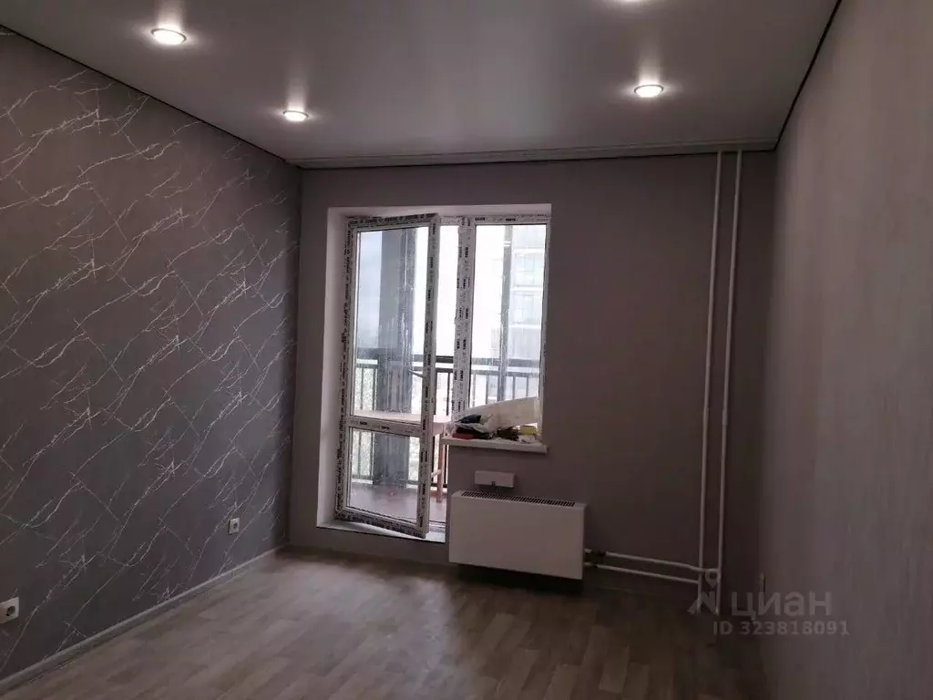 3-к кв. Волгоградская область, Волгоград ул. Глазкова, 12 (70.0 м) - Фото 2