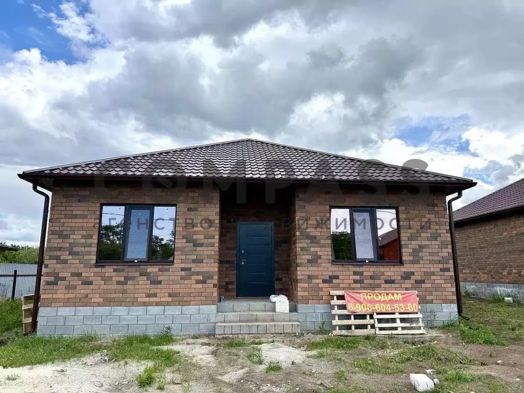Дом в Белгородская область, Корочанский муниципальный округ, с. ... - Фото 2