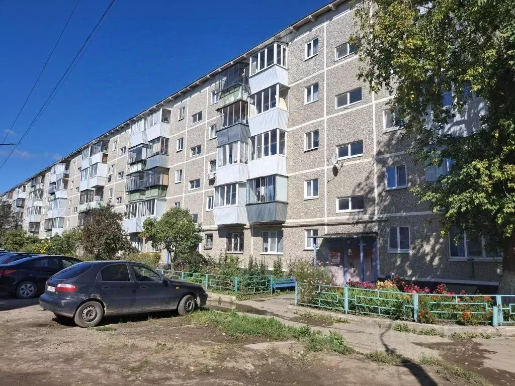 2-к кв. Свердловская область, Сысерть ул. Карла Маркса, 83 (42.8 м) - Фото 1