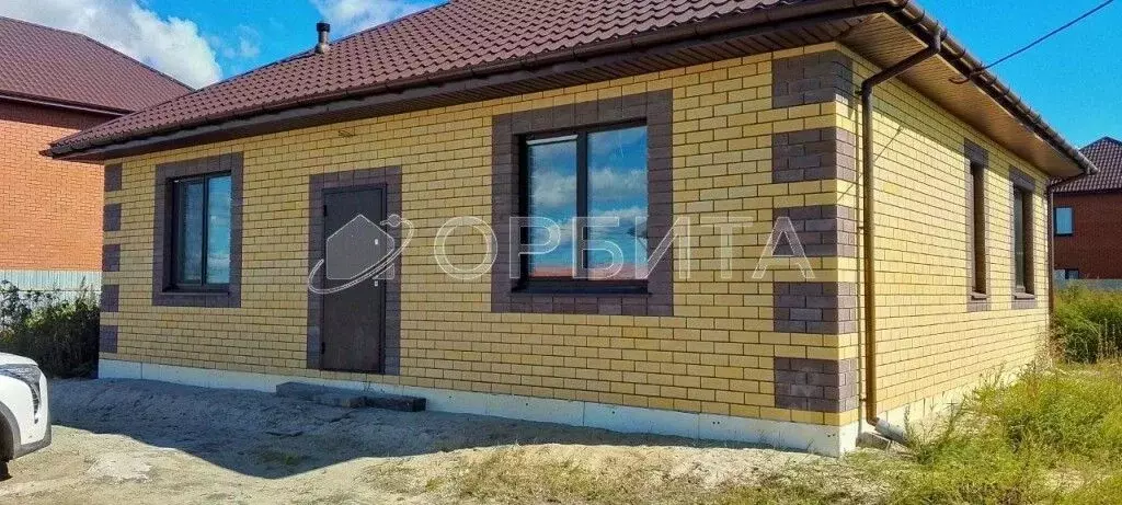 Дом в Тюменская область, Тюмень ул. Чайная (100 м) - Фото 0