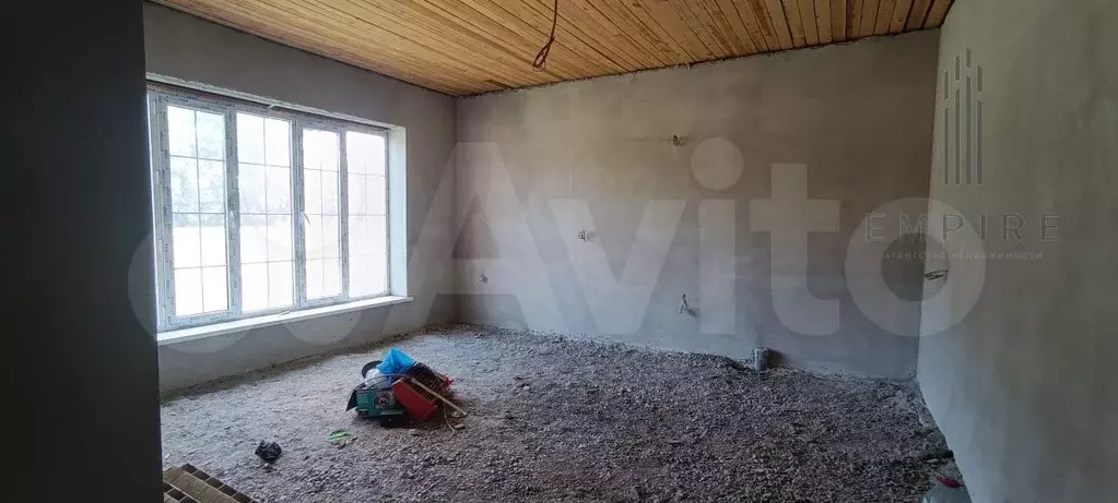 Дом 200 м на участке 8 га - Фото 1