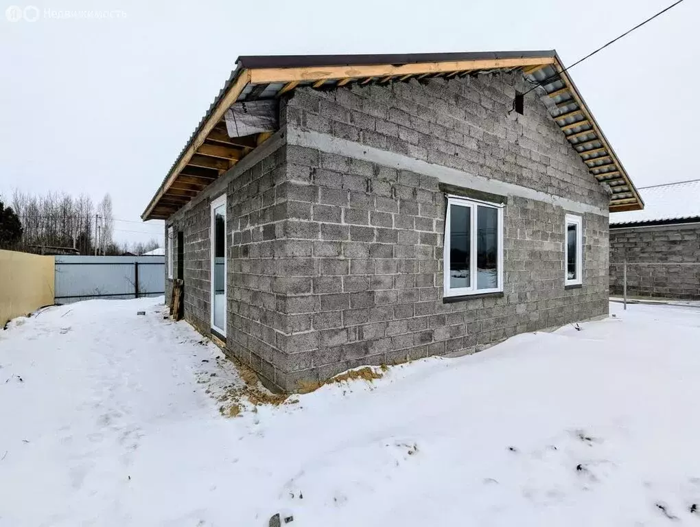 Дом в Тюменский район, деревня Есаулова, Родниковая улица (85 м) - Фото 0