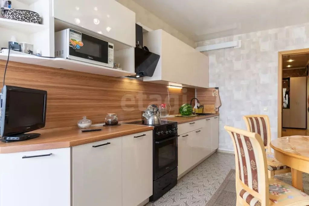 3-к кв. Иркутская область, Иркутск ул. Сурнова, 30/8 (75.9 м) - Фото 2