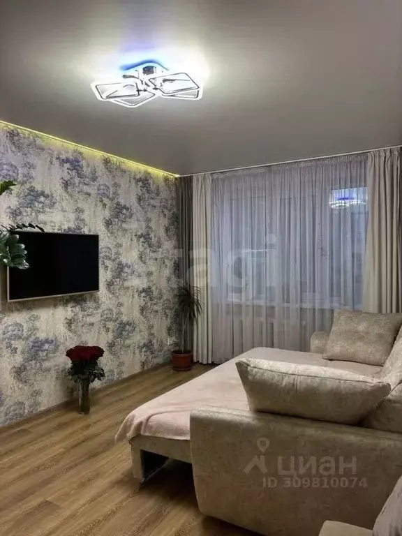 2-к кв. Кировская область, Киров ул. Риммы Юровской, 11 (52.1 м) - Фото 0
