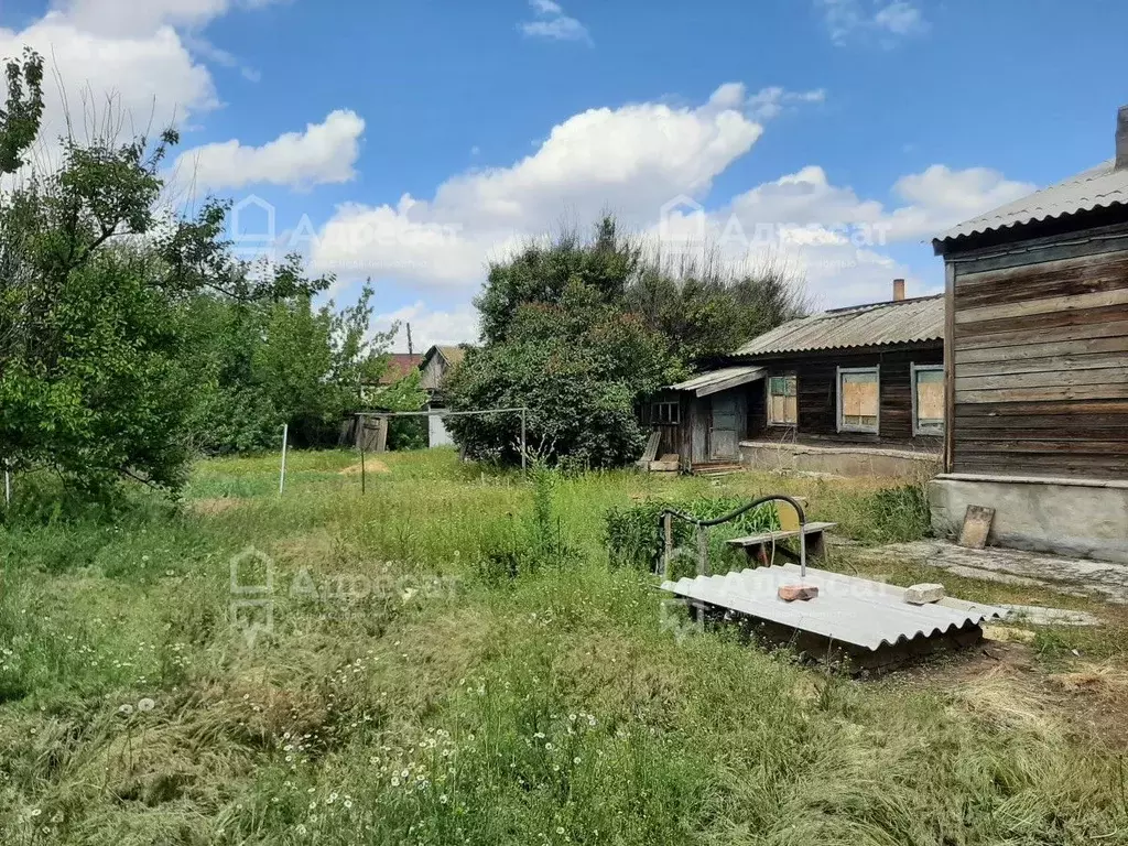 Дом в Волгоградская область, Краснослободск Среднеахтубинский район, ... - Фото 1