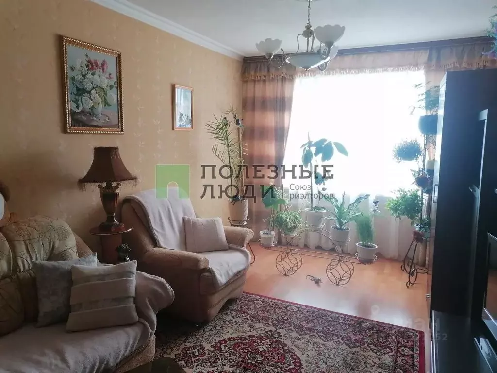 3-к кв. Курганская область, Курган Заозерный жилрайон, 5-й мкр, 1 ... - Фото 1