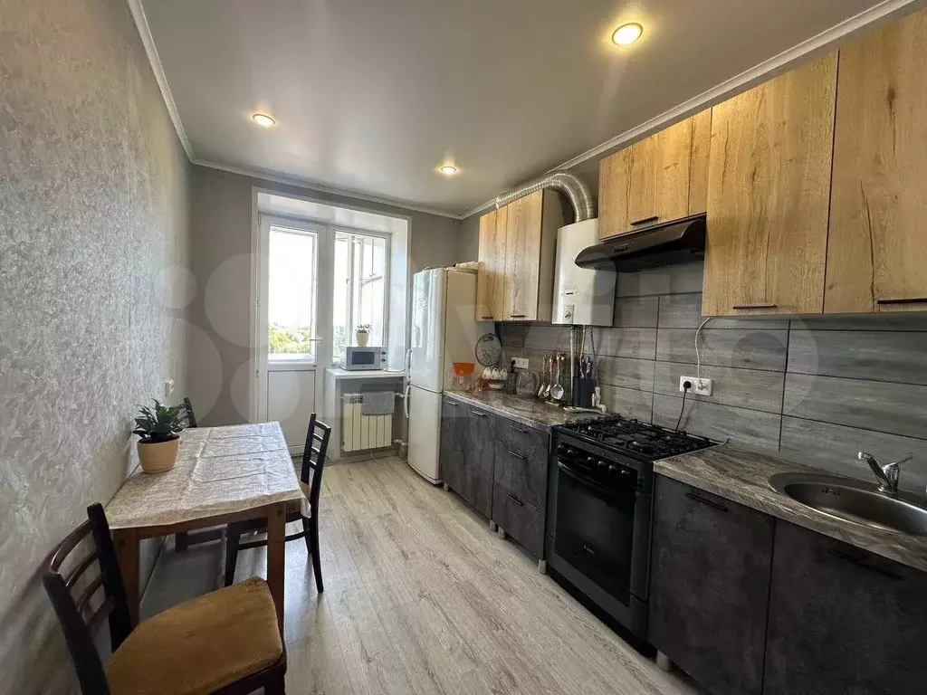 2-к. квартира, 50 м, 5/5 эт. - Фото 0