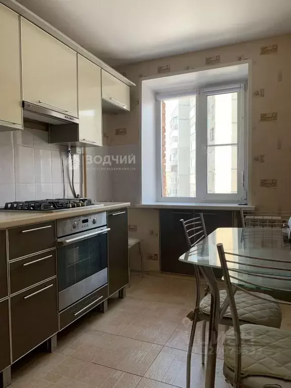 3-к кв. Чувашия, Новочебоксарск ул. Строителей, 56 (63.0 м) - Фото 1