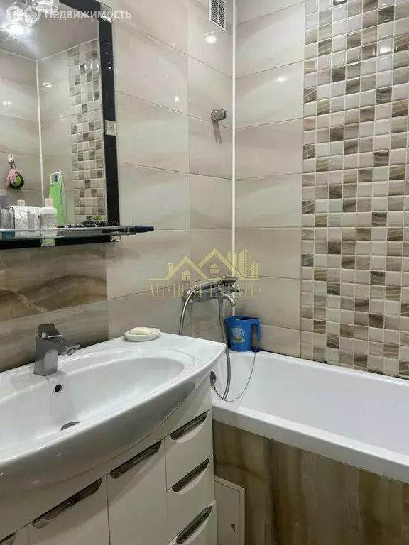 3-комнатная квартира: Владикавказ, Московская улица, 48 (80 м) - Фото 1