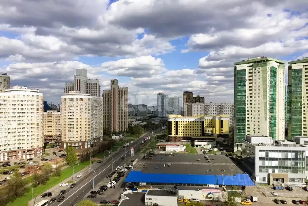 3-к кв. Москва ул. Покрышкина, 3 (104.0 м) - Фото 1