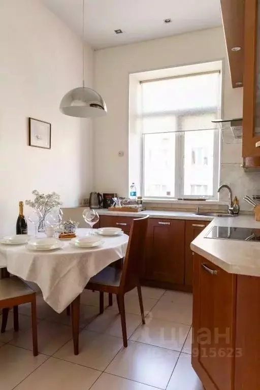 1-к кв. Приморский край, Владивосток ул. Адмирала Фокина, 22 (90.0 м) - Фото 2