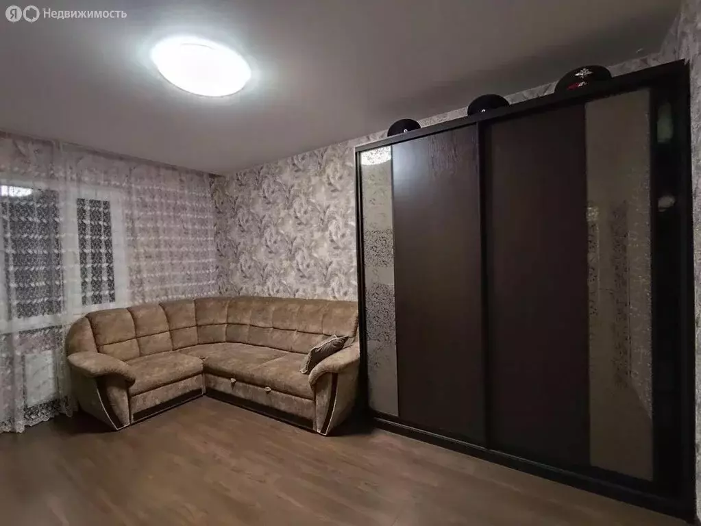 3-комнатная квартира: посёлок городского типа Яблоновский, Солнечная ... - Фото 2