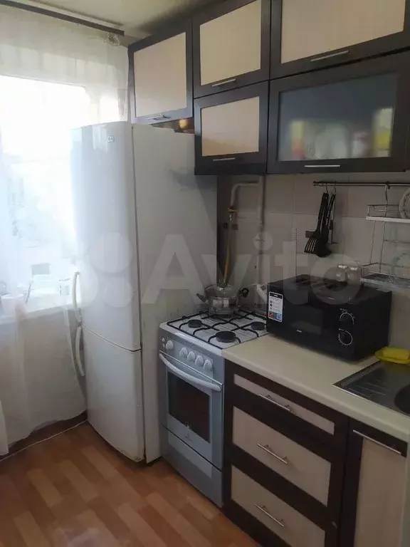 3-к. квартира, 63 м, 5/5 эт. - Фото 0