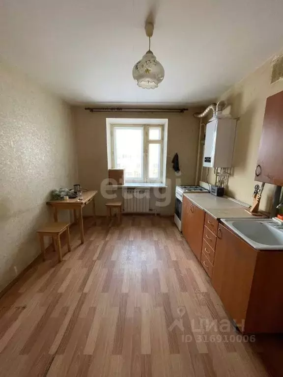 1-к кв. Ярославская область, Углич ул. Ленина, 66 (36.3 м) - Фото 0