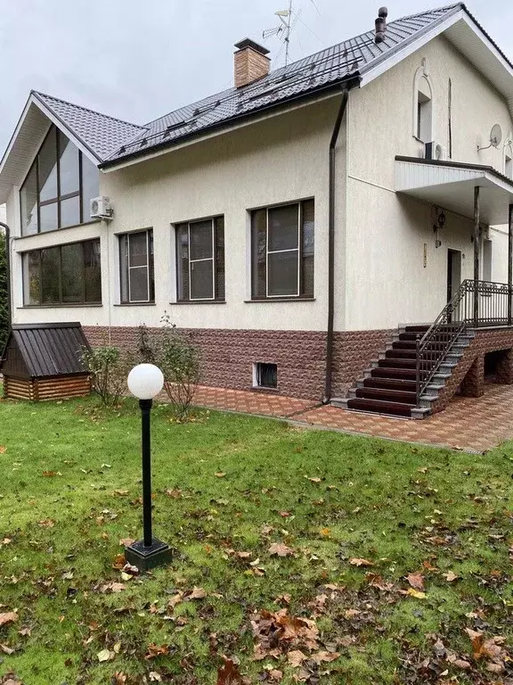 Дом в Московская область, Одинцовский городской округ, д. Немчиново . - Фото 1