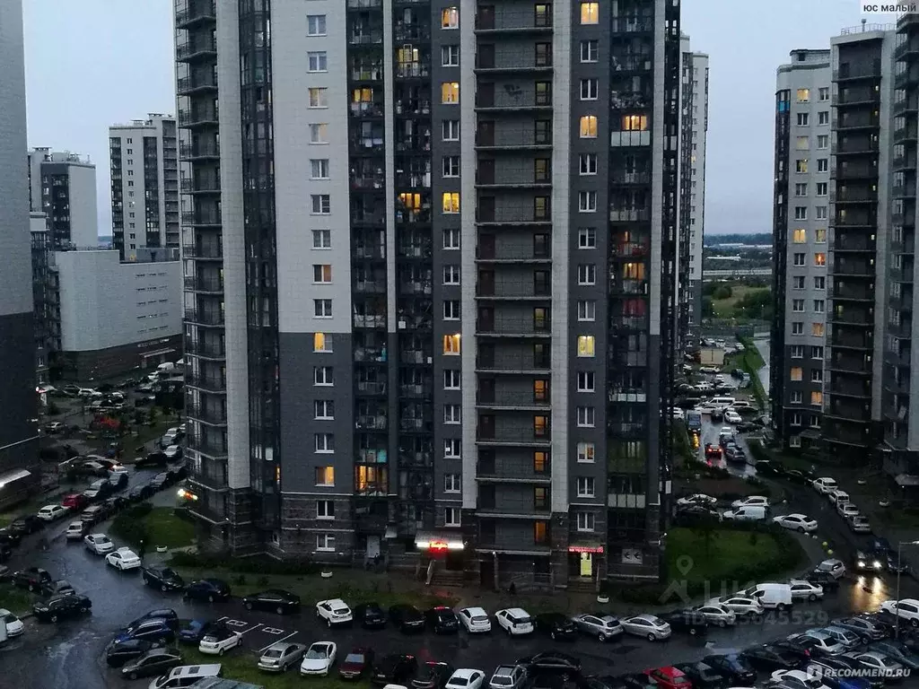 Гараж в Санкт-Петербург ул. Русановская, 11 (15 м) - Фото 1