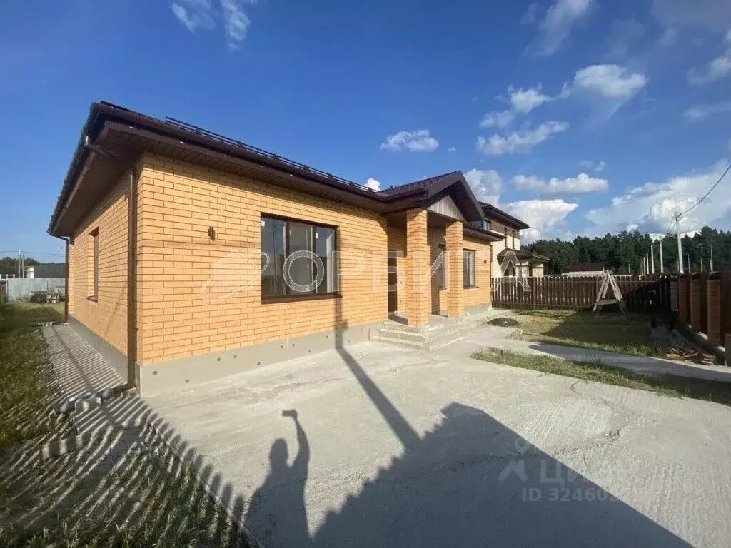 Дом в Тюменская область, Тюменский муниципальный округ, д. Падерина ... - Фото 2