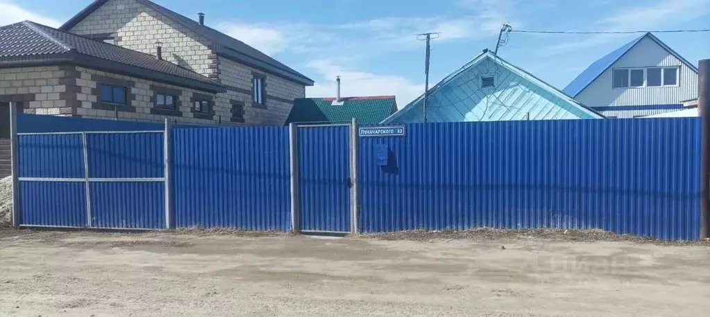 Дом в Челябинская область, Карталы ул. Луначарского, 62 (30 м) - Фото 1