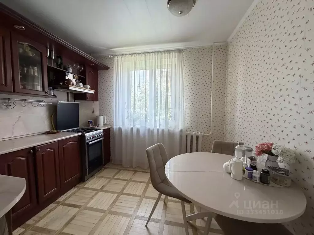 4-к кв. Белгородская область, Белгород Октябрьская ул., 63 (83.3 м) - Фото 1