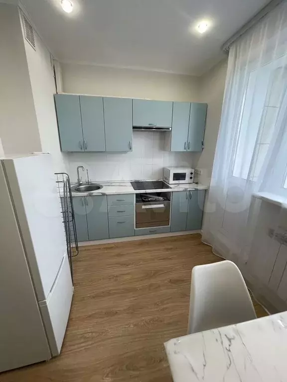 1-к. квартира, 38 м, 6/9 эт. - Фото 0