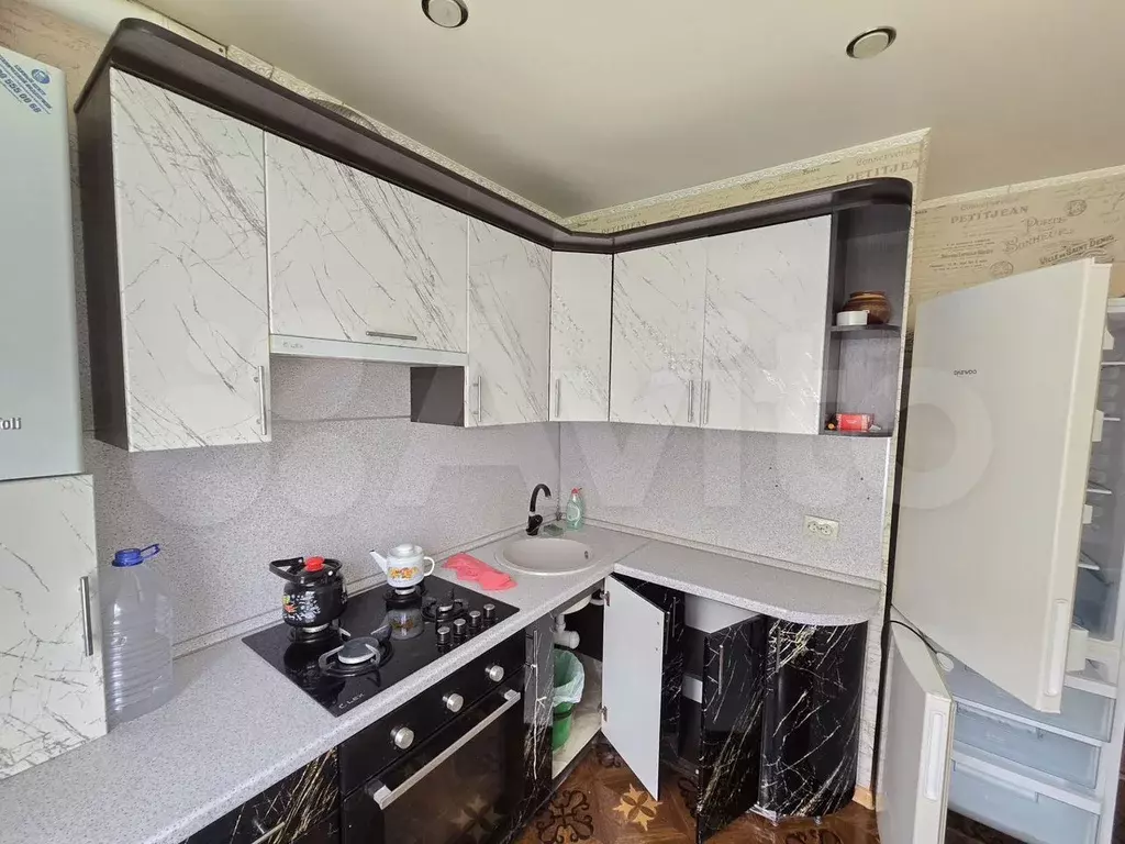 2-к. квартира, 45 м, 1/3 эт. - Фото 1