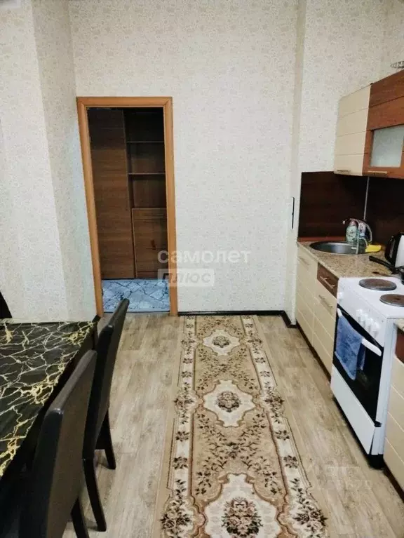 3-к кв. Ханты-Мансийский АО, Нижневартовск бул. Рябиновый, 11 (71.3 м) - Фото 1