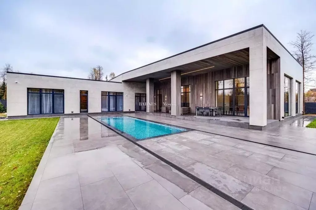 Коттедж в Московская область, Одинцовский городской округ, д. Сивково, ... - Фото 1