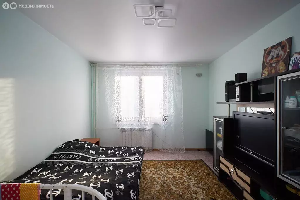 1-комнатная квартира: Тюмень, микрорайон Антипино, Беловежская улица, ... - Фото 2