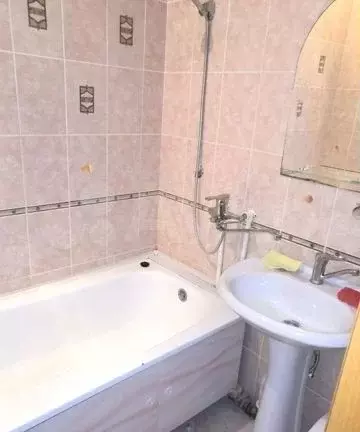 1-к. квартира, 41 м, 4/10 эт. - Фото 0