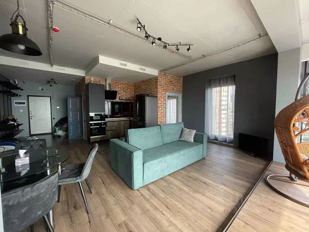 2-к кв. Приморский край, Владивосток ул. Арсеньева, 2А (80.0 м) - Фото 1