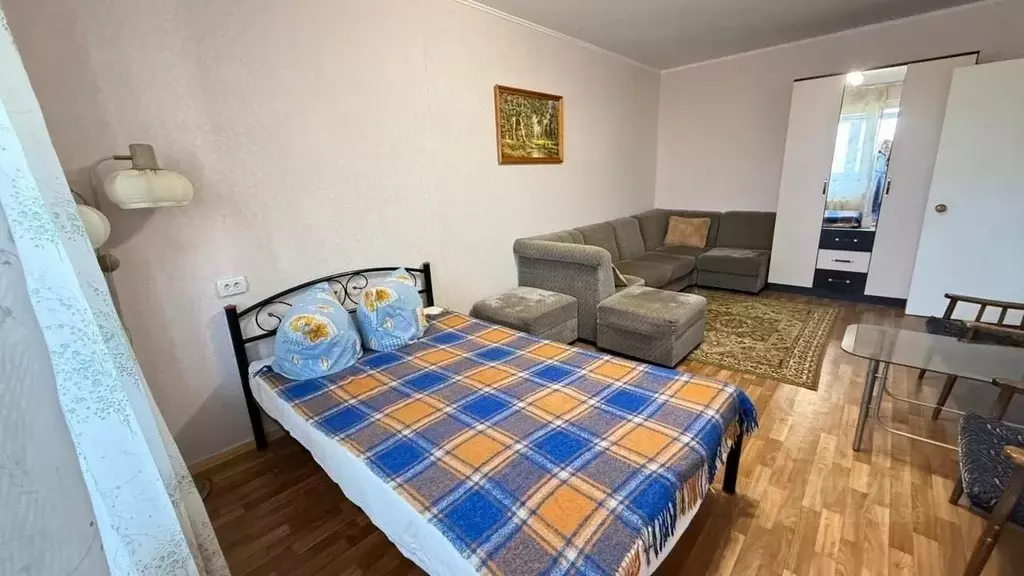 1-к кв. Крым, Щелкино Ленинский район, 2-й мкр, 40 (41.8 м) - Фото 2