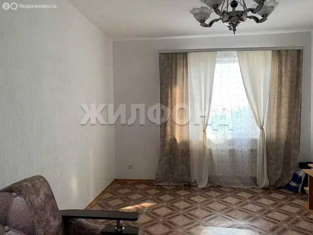 1-комнатная квартира: Новосибирск, улица Чехова, 111 (35.4 м) - Фото 1