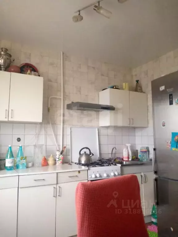 2-к кв. Свердловская область, Нижний Тагил ул. Юности, 49 (50.0 м) - Фото 0