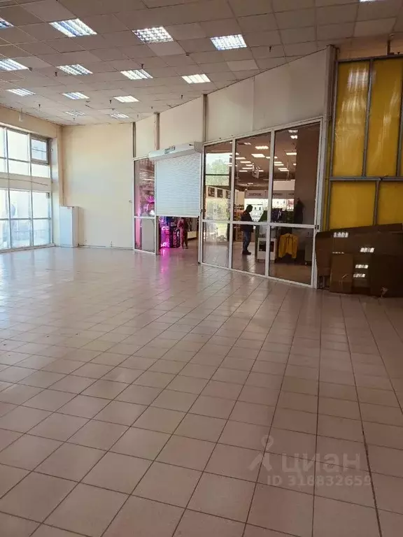 Торговая площадь в Алтайский край, Новоалтайск Октябрьская ул., 14А ... - Фото 0